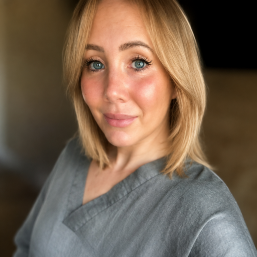 Destiny Cook, LMT
